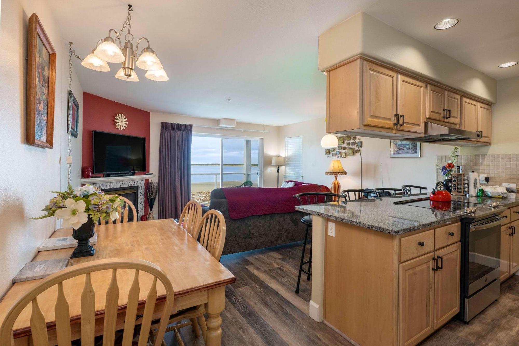 Waters Edge 207 Leilighet Lincoln City Eksteriør bilde